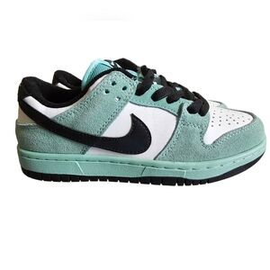 SB DUNK LOW 'SEA CRYSTAL